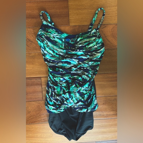 Slimming Multicolor Swimsuit with Beaded Straps - Picture 1 of 4